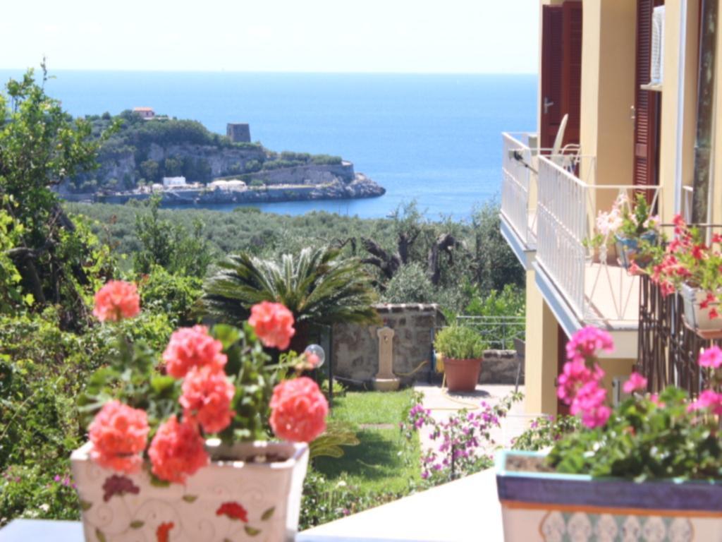 Faraglioni Di Sorrento Guesthouse ห้อง รูปภาพ